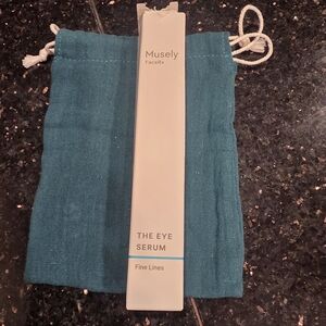 Museky Eye Serum RESERVED